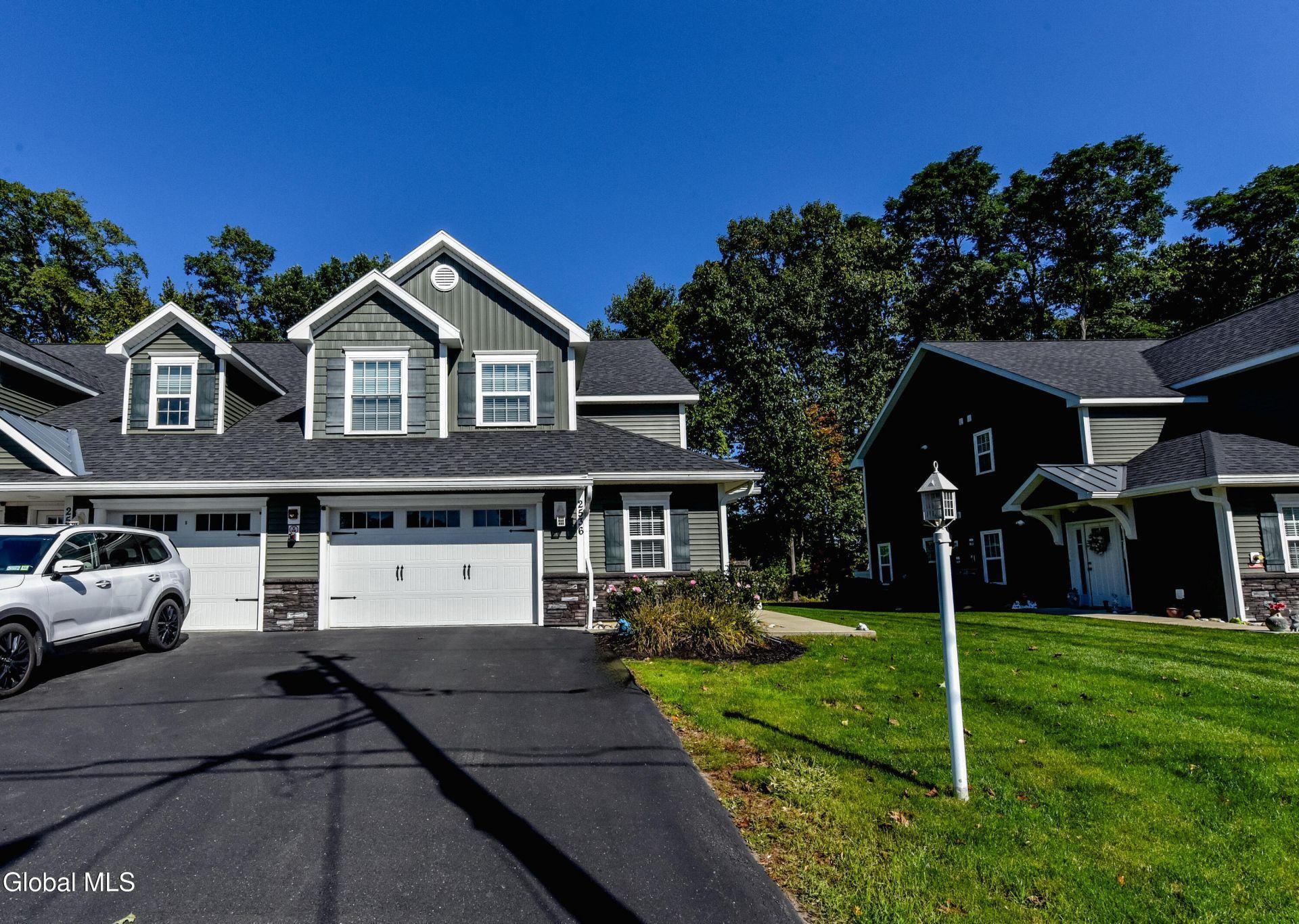 Edgewood Ave, Schenectady, NY 12306