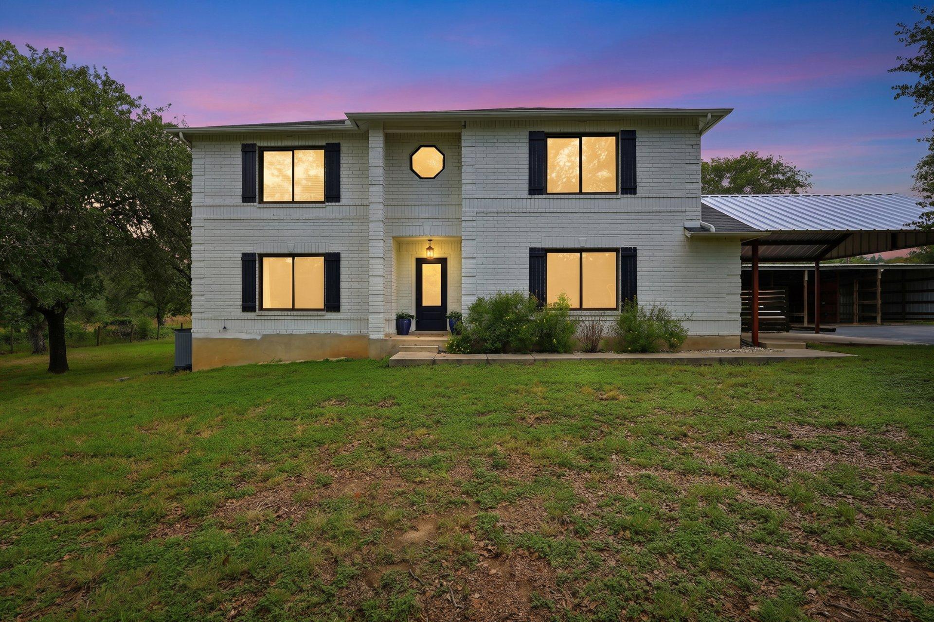 Whispering Oaks Dr, Adkins, TX 78101