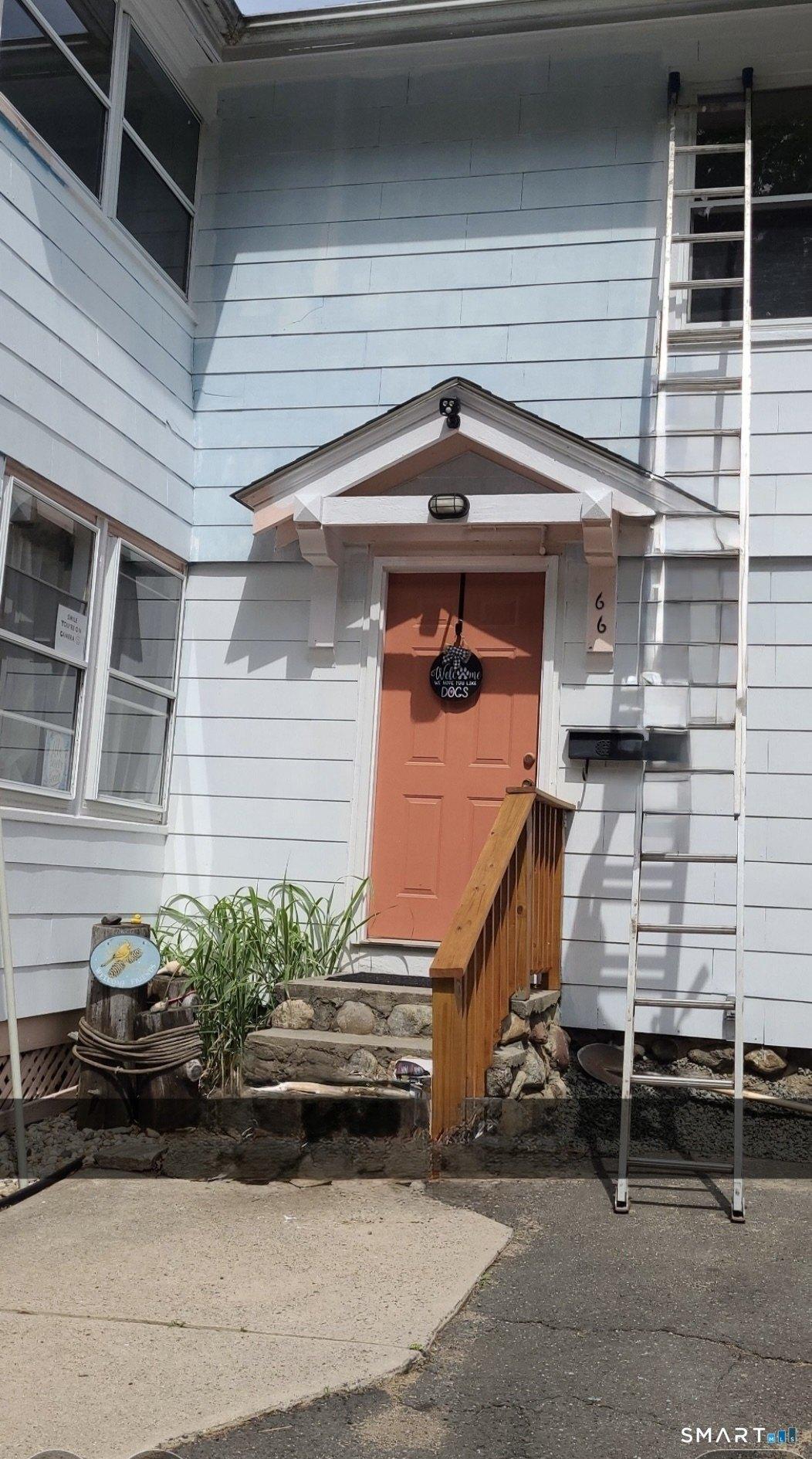 Mills St, Bristol, CT 06010