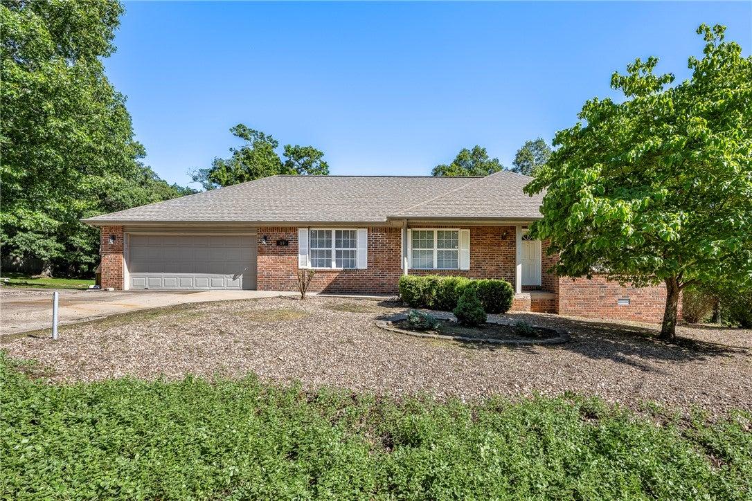 Stevenson Ln, Bella Vista, AR 72714