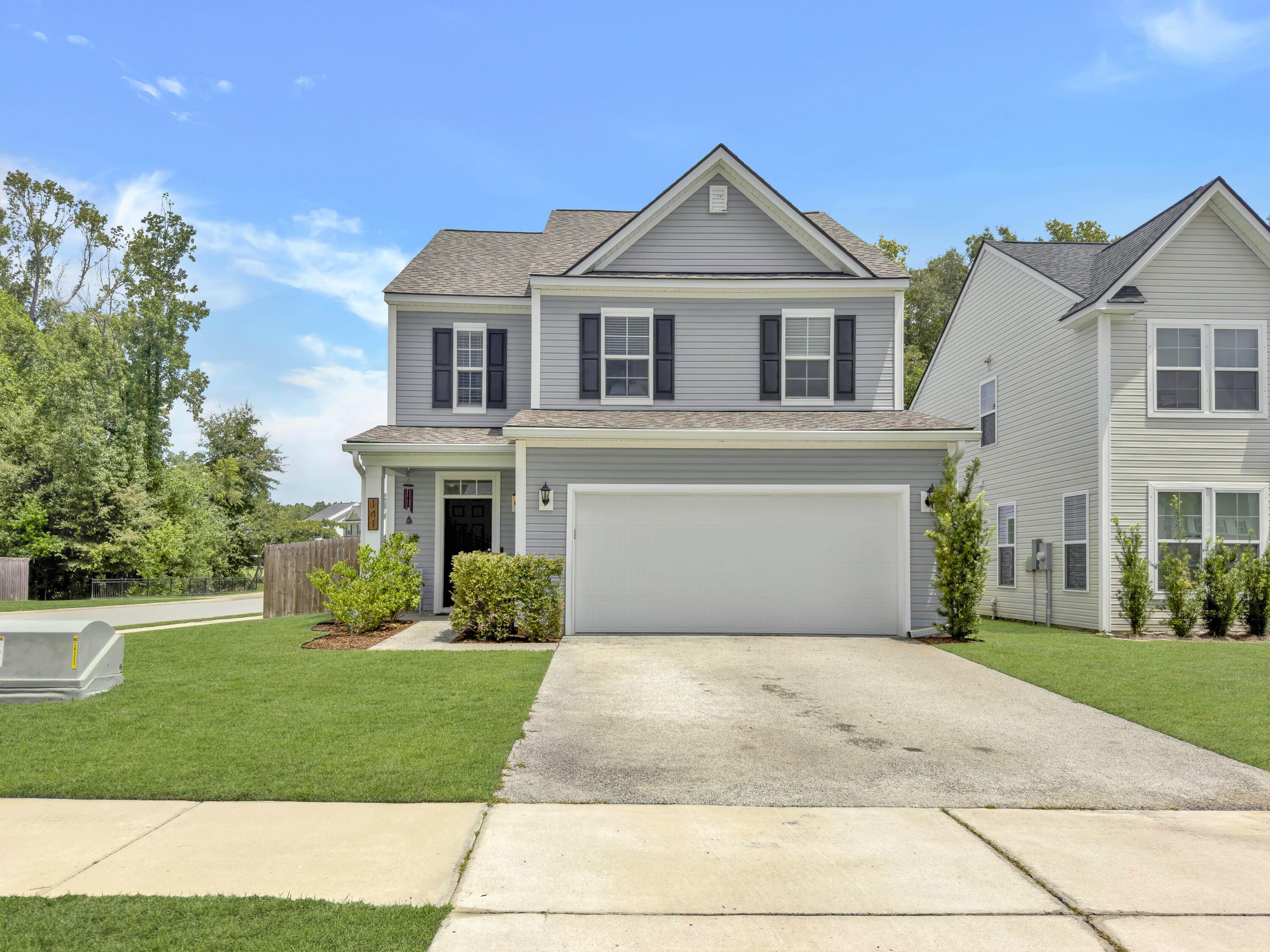 Sugeree Dr, Moncks Corner, SC 29461