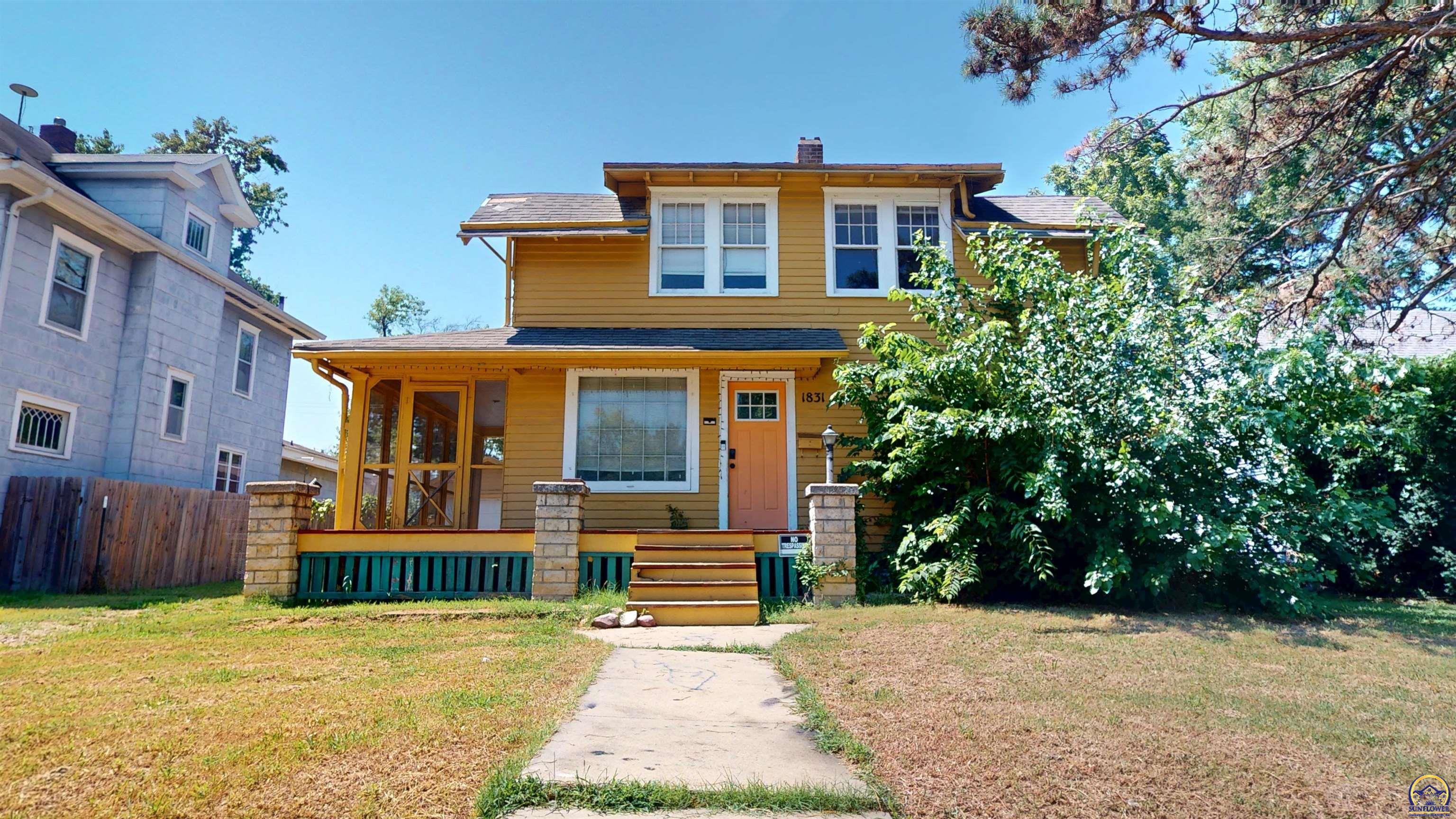 Sw Lane St, Topeka, KS 66604