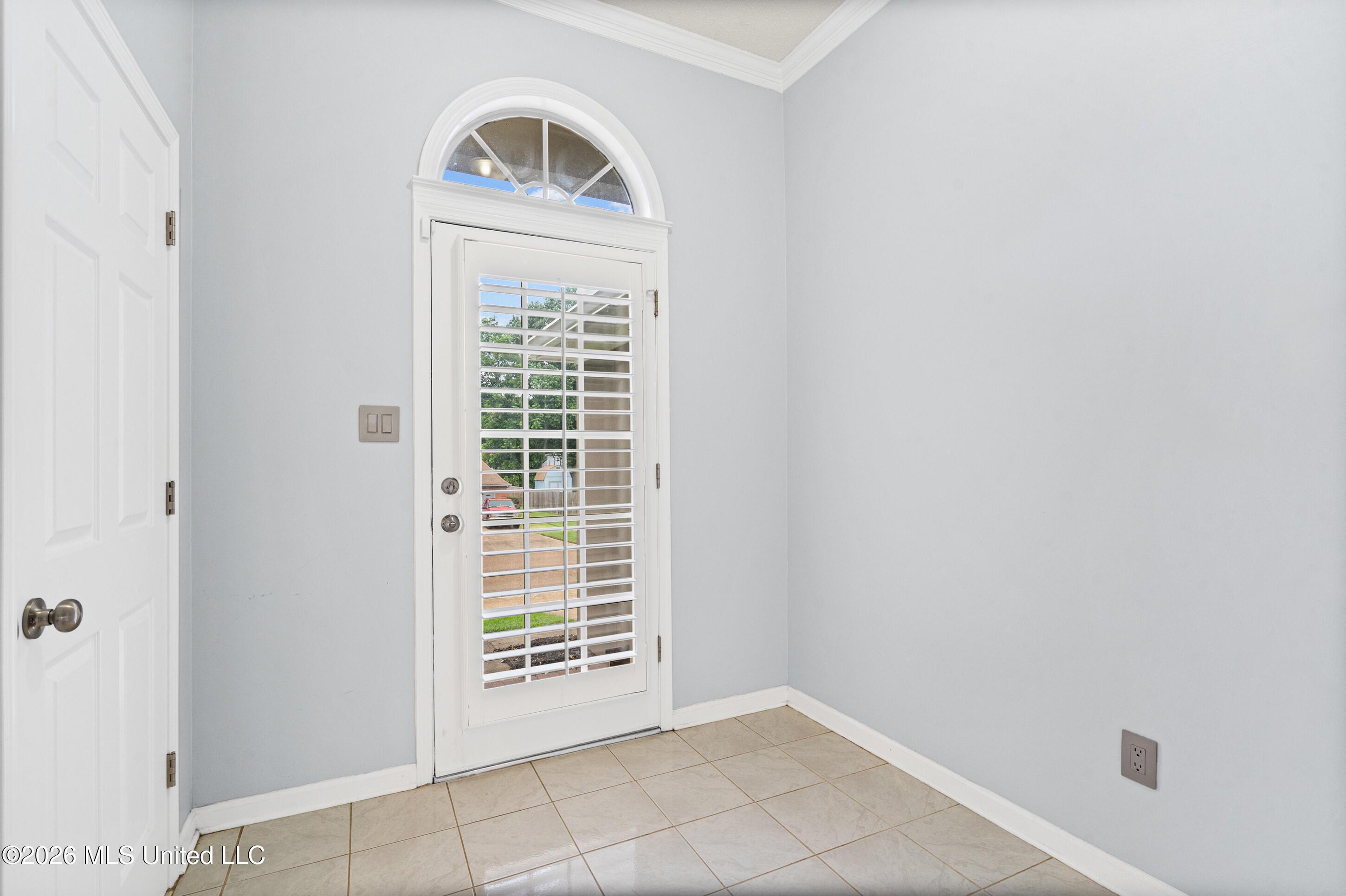 Peach Trail Dr, Southaven, MS 38671