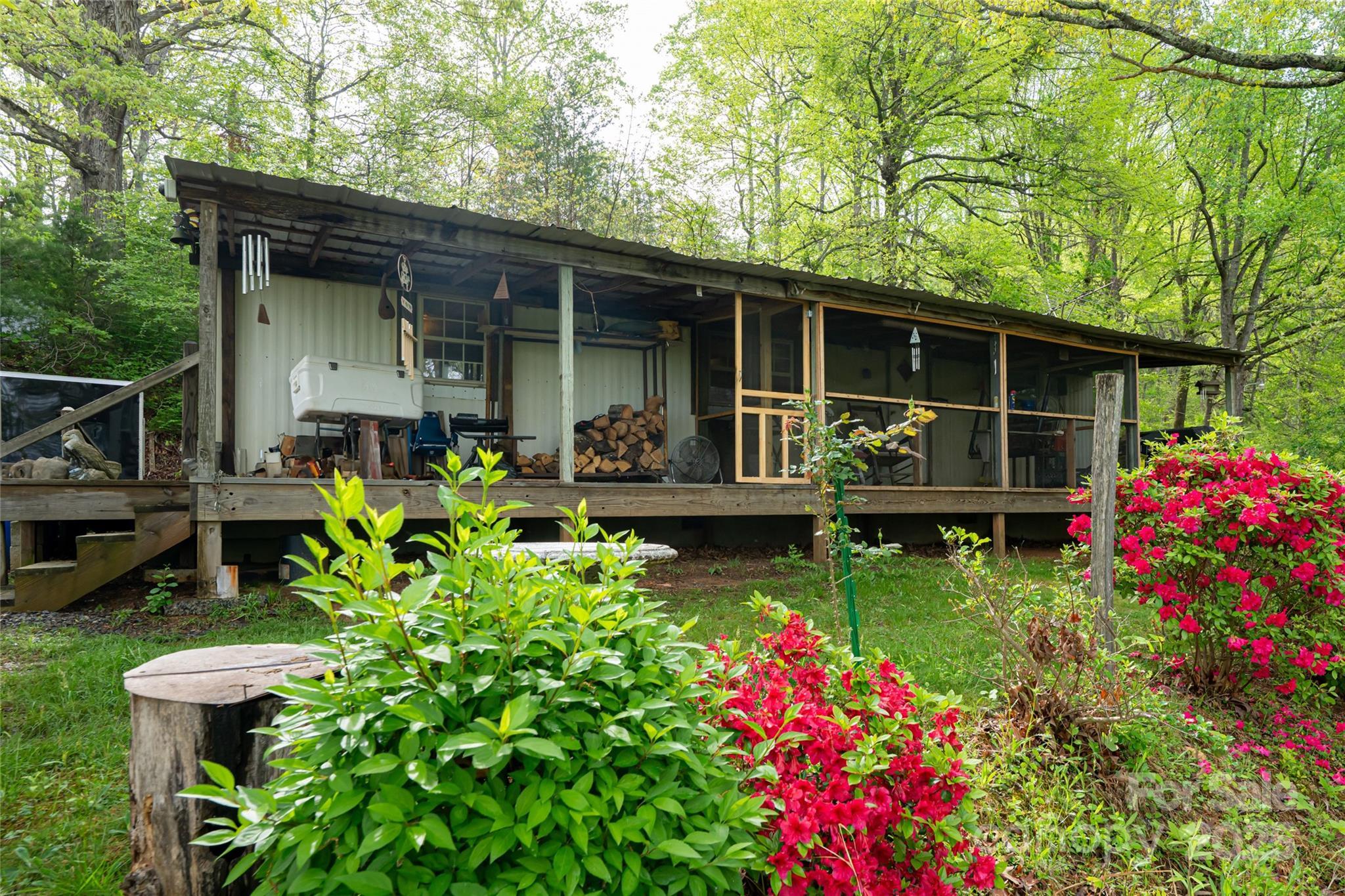 Coal Creek Ln, Weaverville, NC 28787