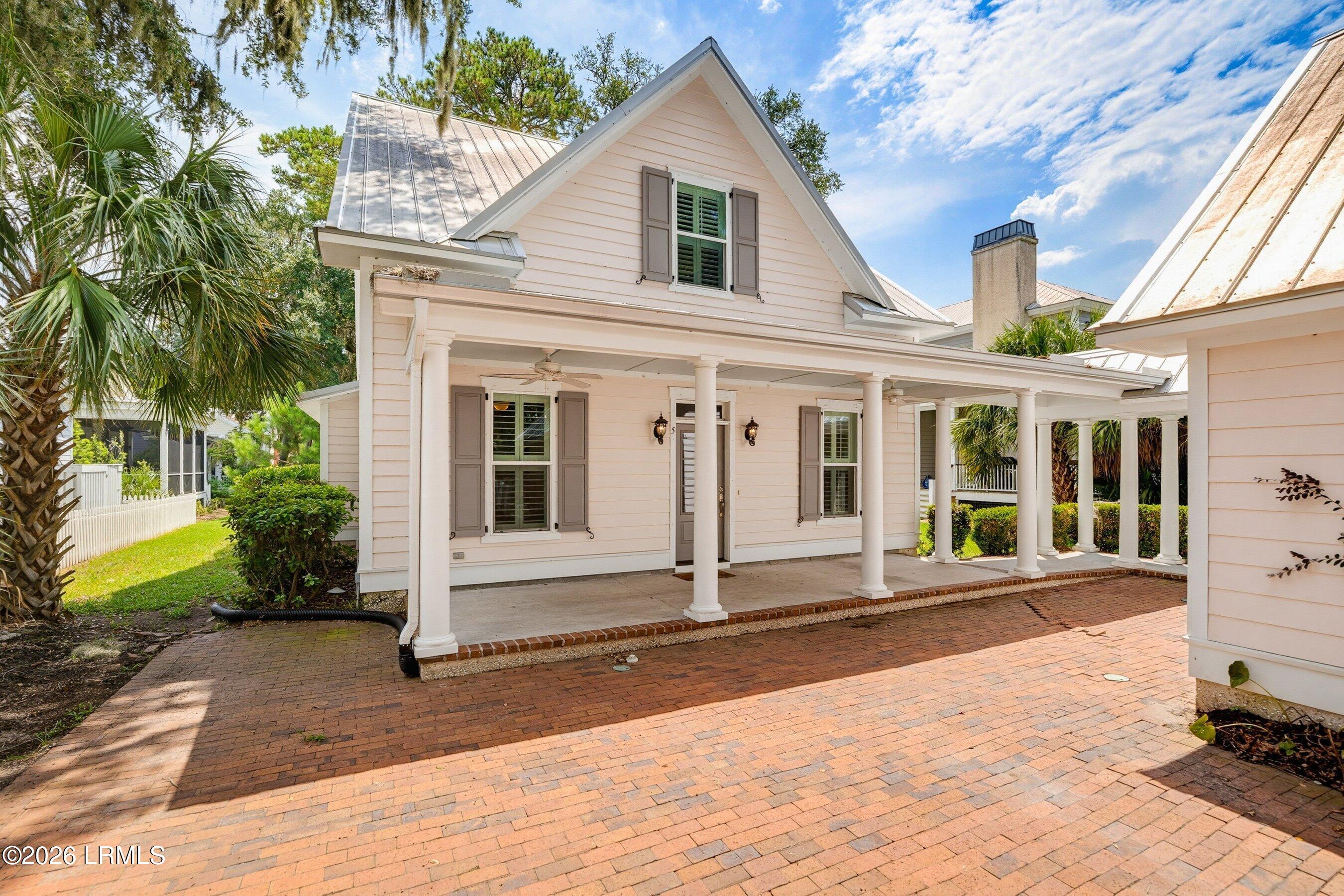Waveland Ave, Beaufort, SC 29907