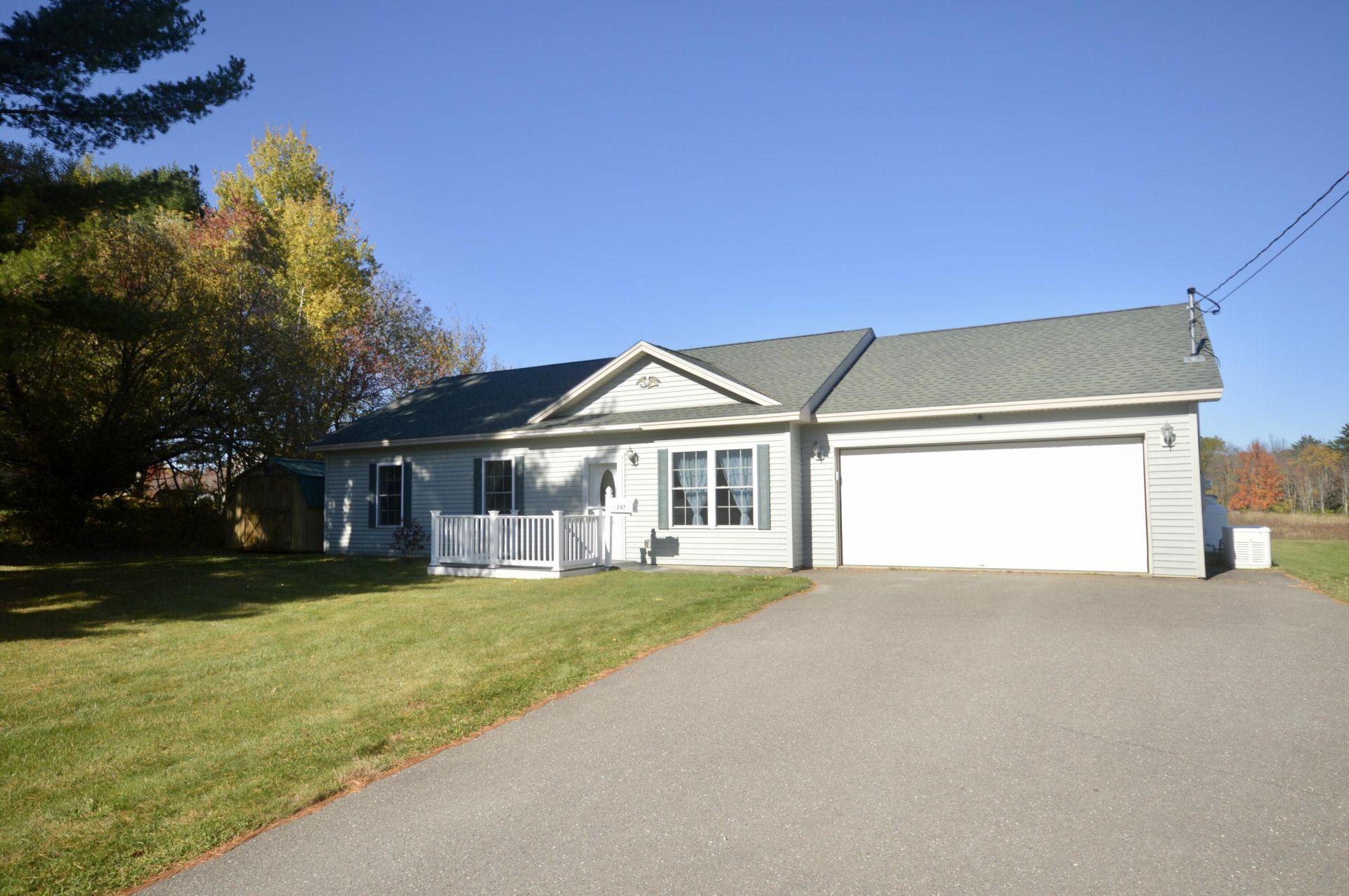 Fuller Rd, Hermon, ME 04401