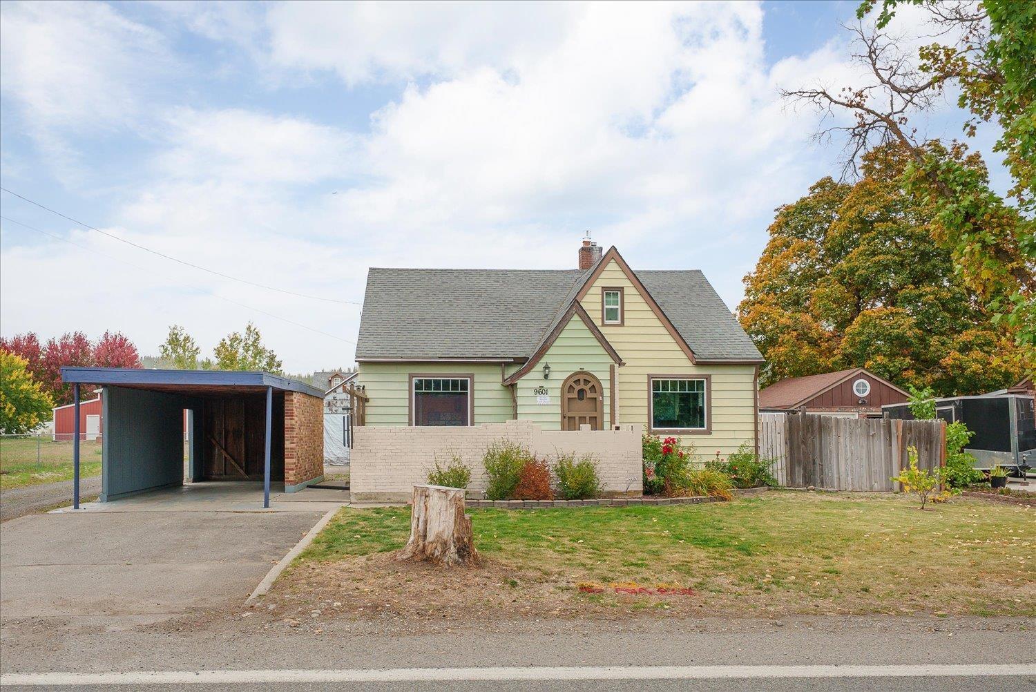 E Upriver Dr, Spokane, WA 99206