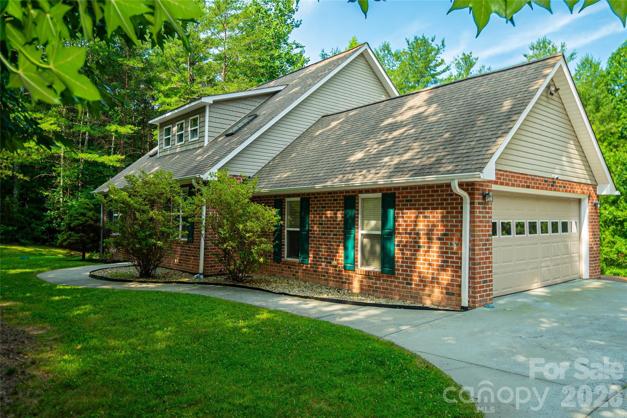 Southpointe Dr, Morganton, NC 28655