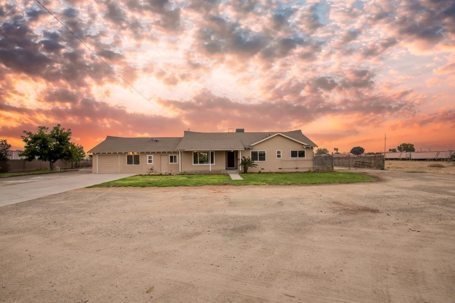 N Valentine Ave, Fresno, CA 93706