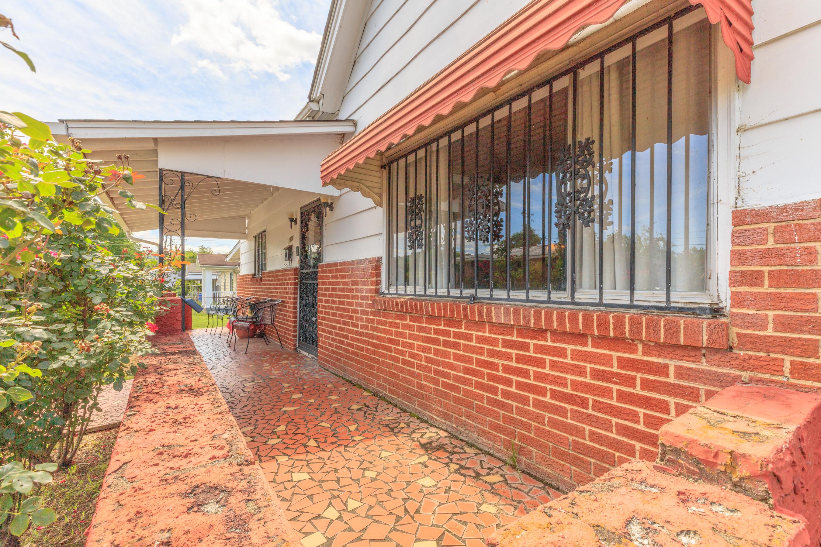Raulston St, Chattanooga, TN 37404