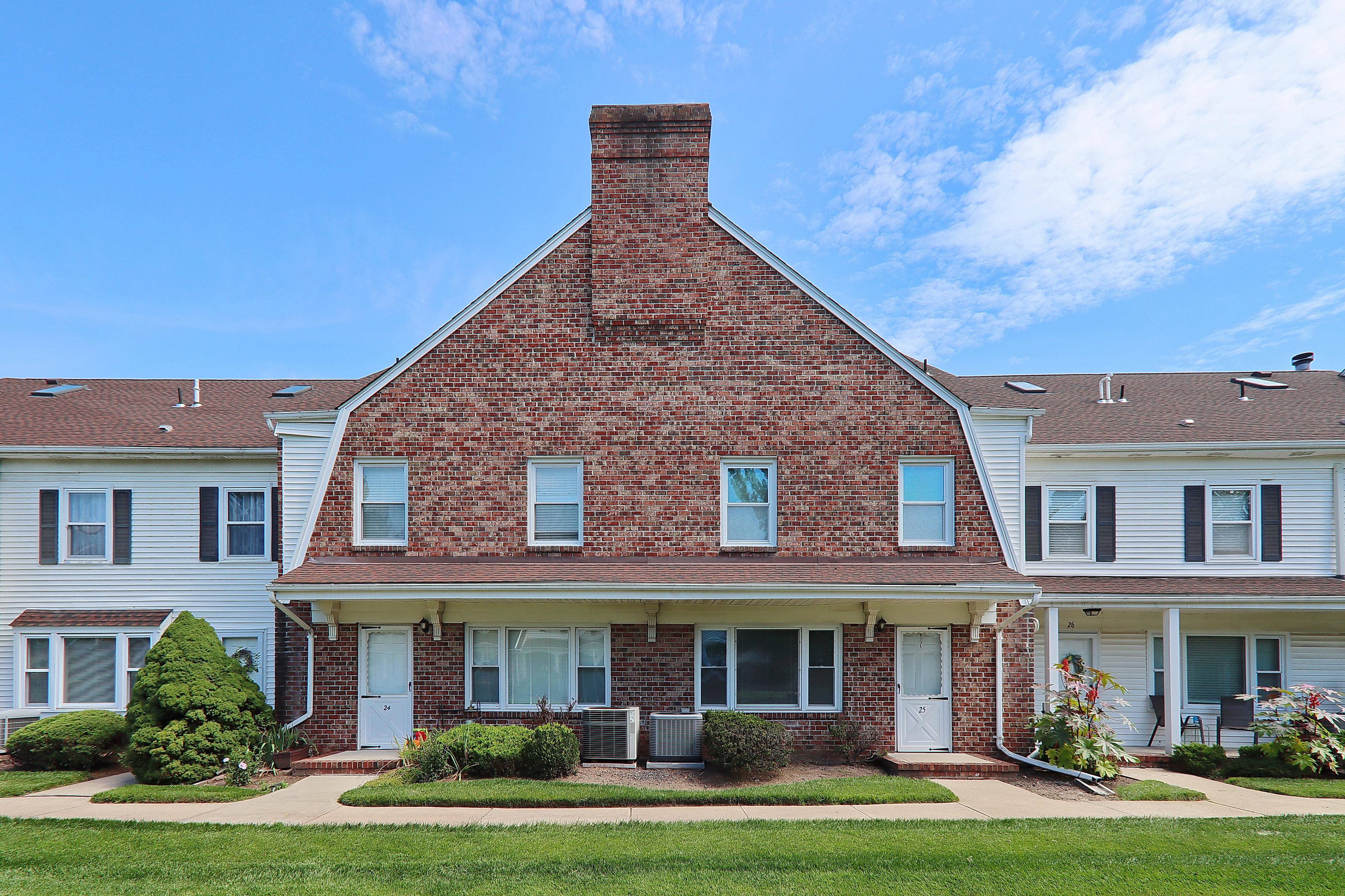Tisbury Ct, Scotch Plains, NJ 07076