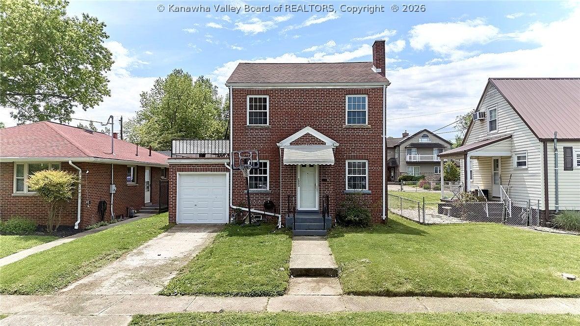 W Virginia Ave, Dunbar, WV 25064