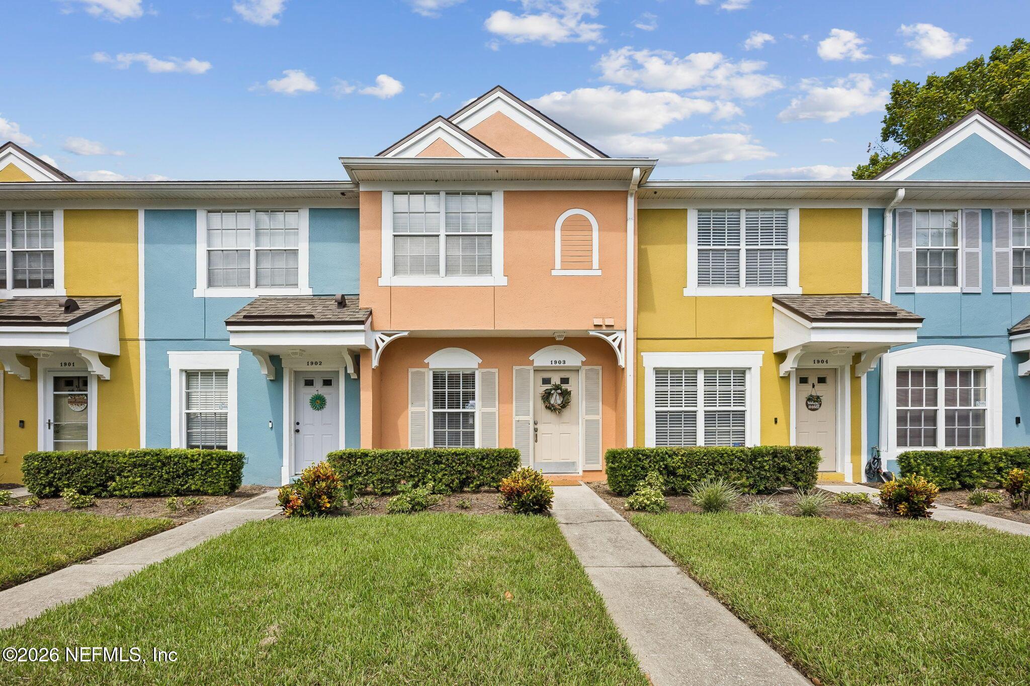 Kensington Lakes Dr, Jacksonville, FL 32246