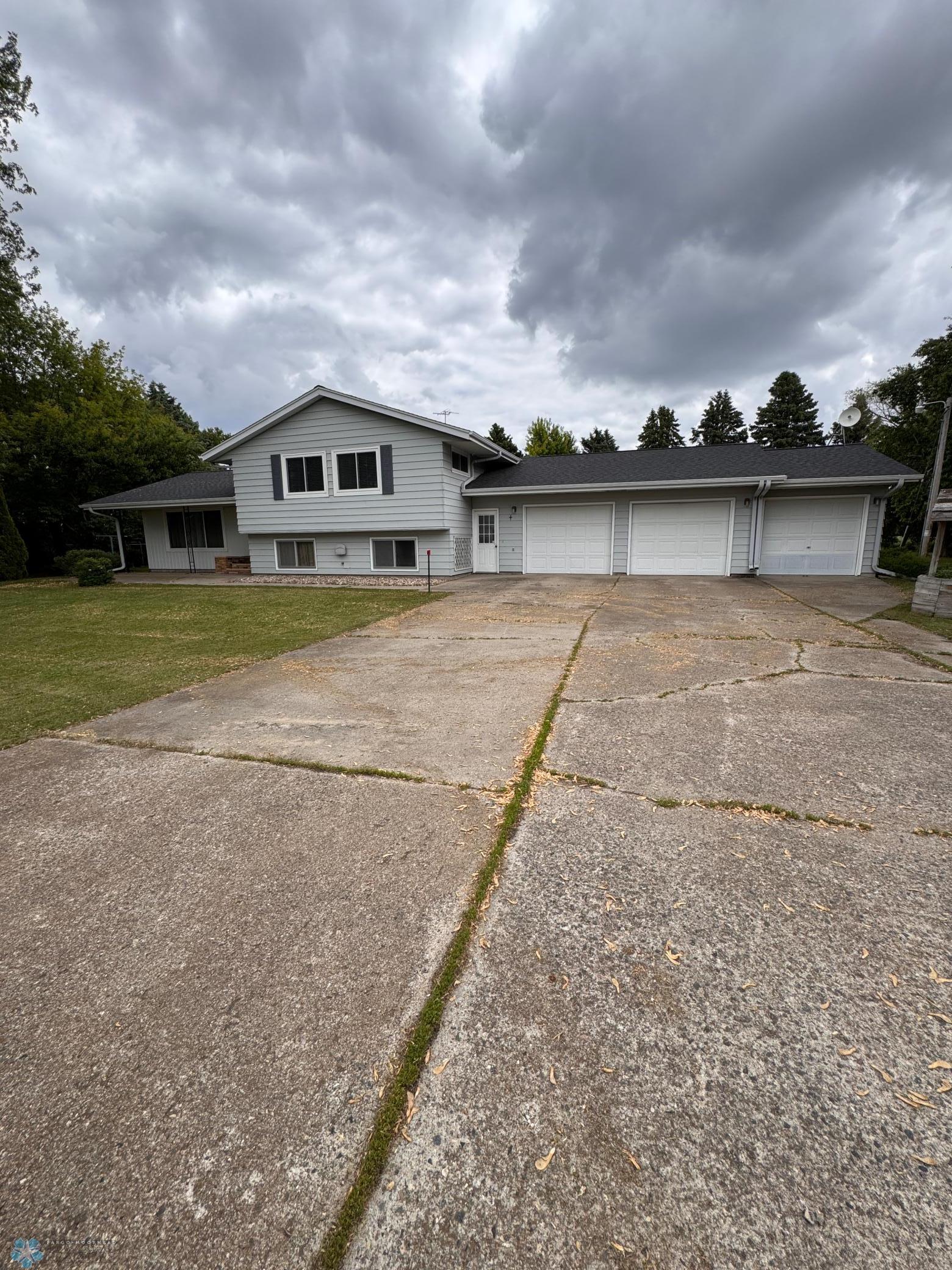 70th St S, Sabin, MN 56580