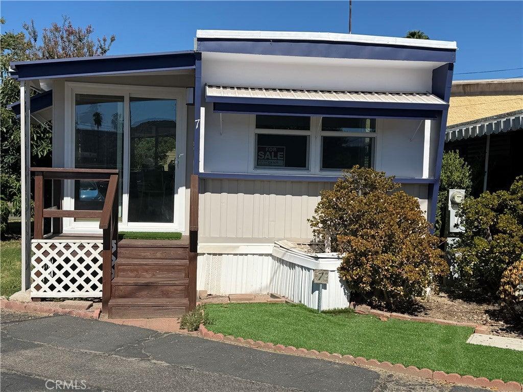 Cochran St, Simi Valley, CA 93063