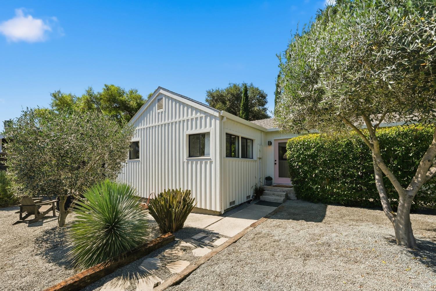 Evans Ave, Napa, CA 94559
