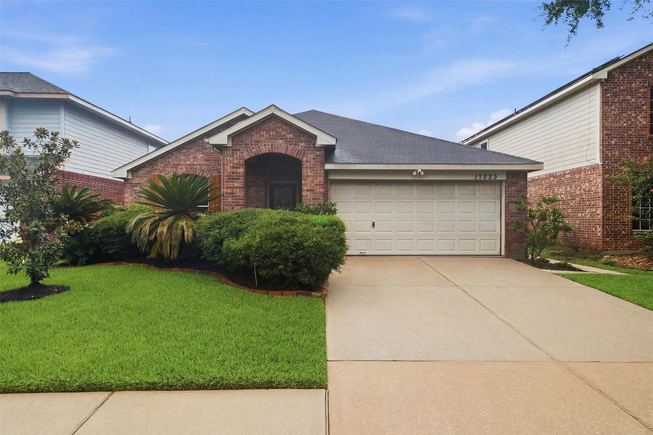 Brookhollow Grove Ct, Houston, TX 77084