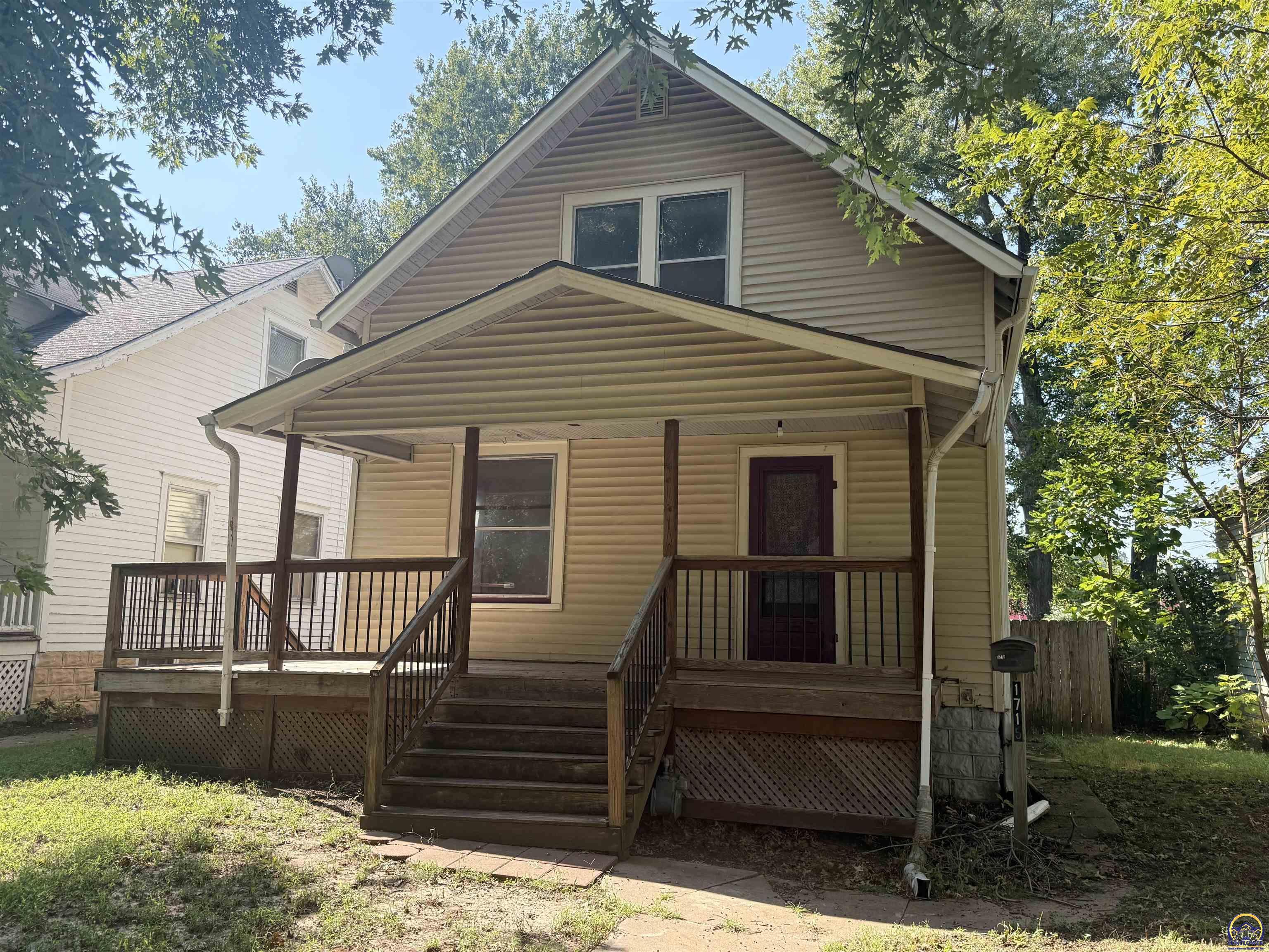 Se Quincy St, Topeka, KS 66612