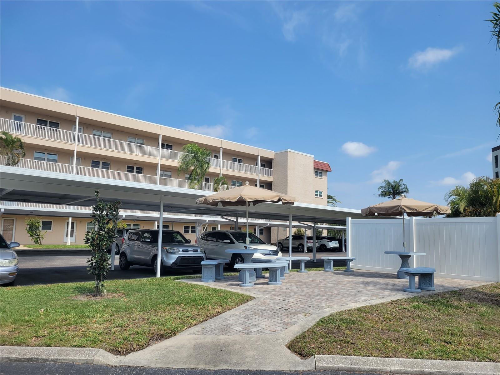 62nd Ter N, Saint Petersburg, FL 33708