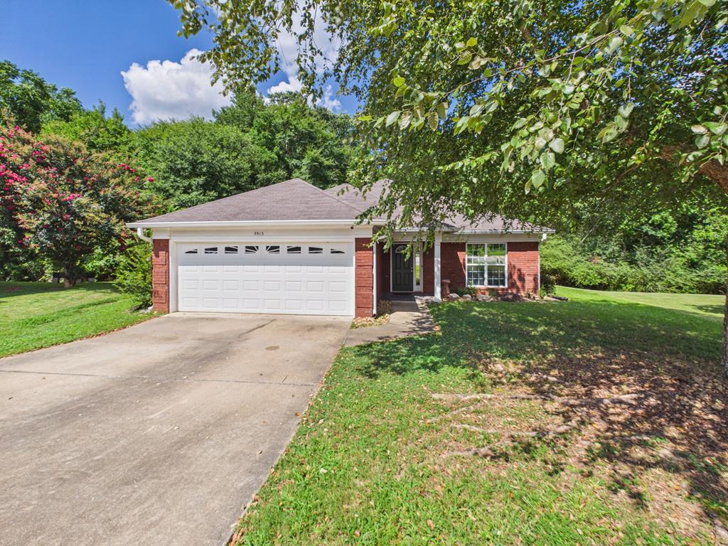 River Rock Ct, Columbus, GA 31907