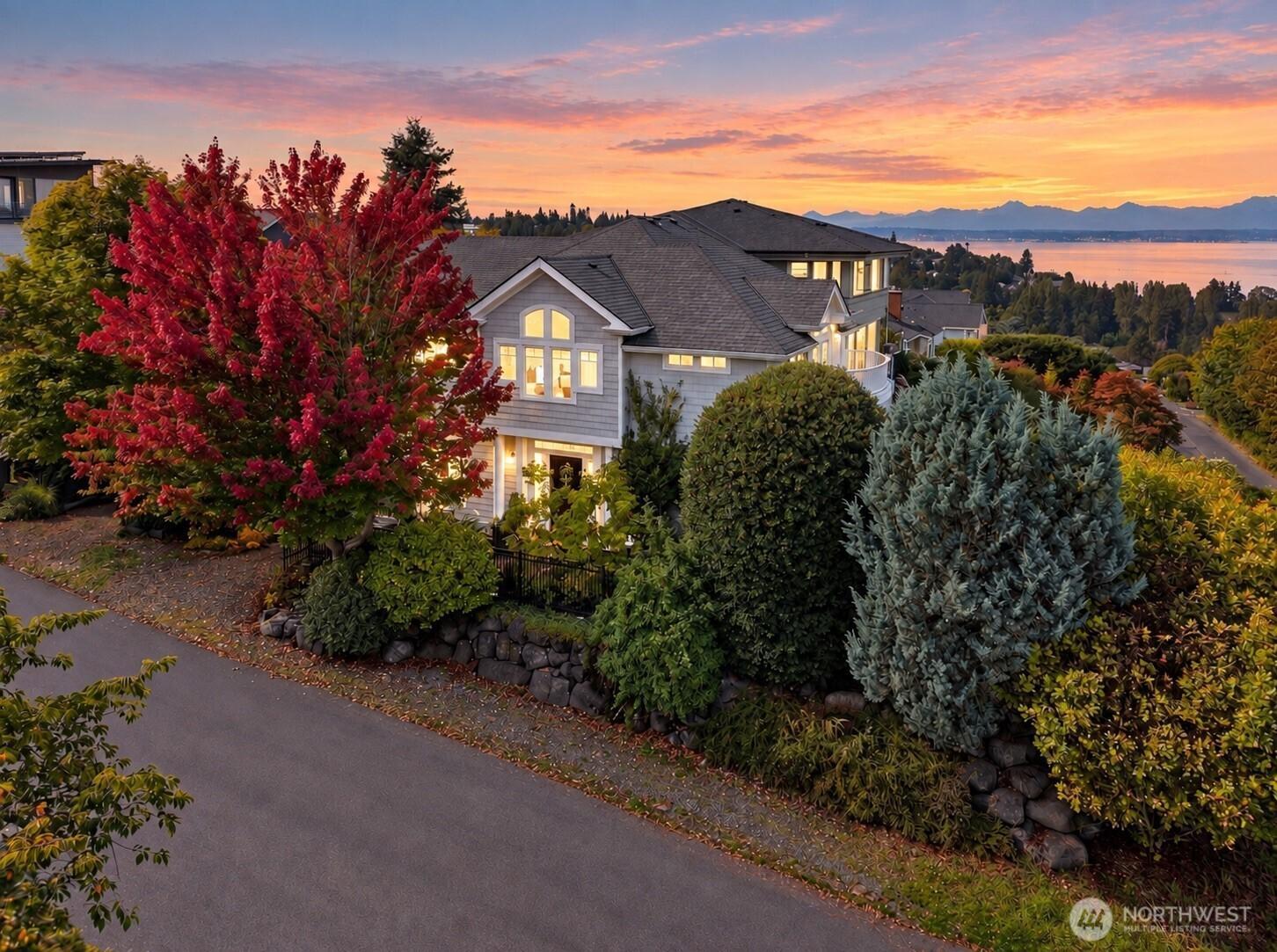 Nw 96th St, Seattle, WA 98117