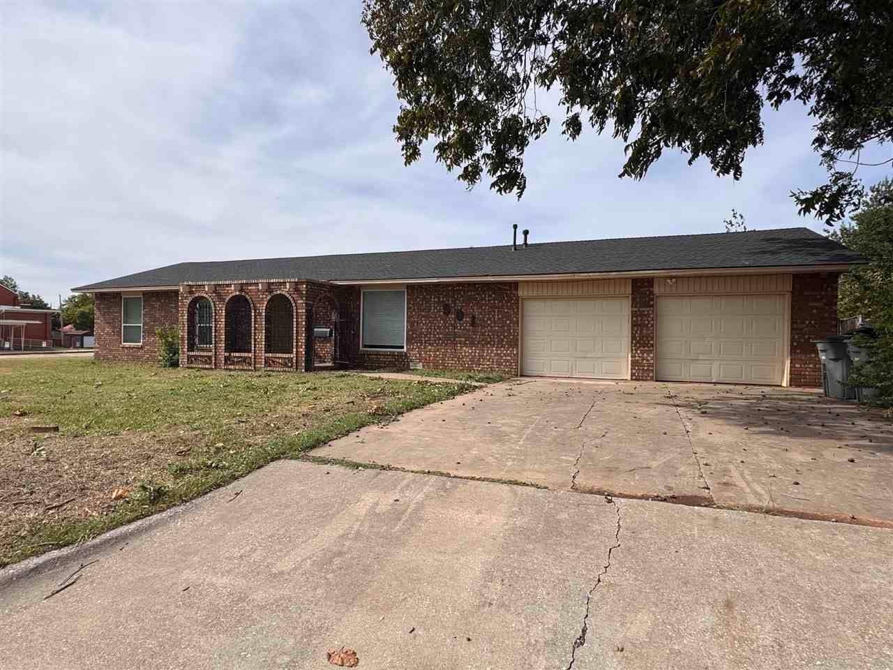 Nw Columbia Ave, Lawton, OK 73507