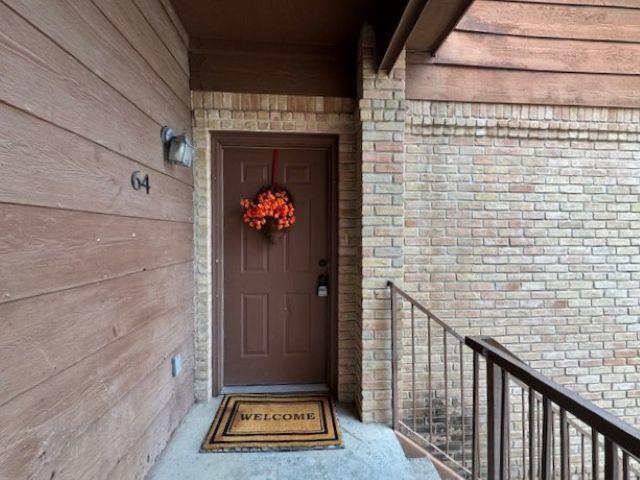 Martingale, Laredo, TX 78041