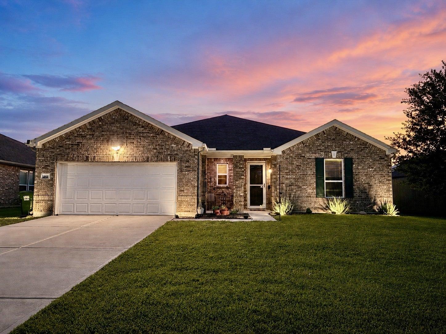 Pentland Downs St, Pearland, TX 77584