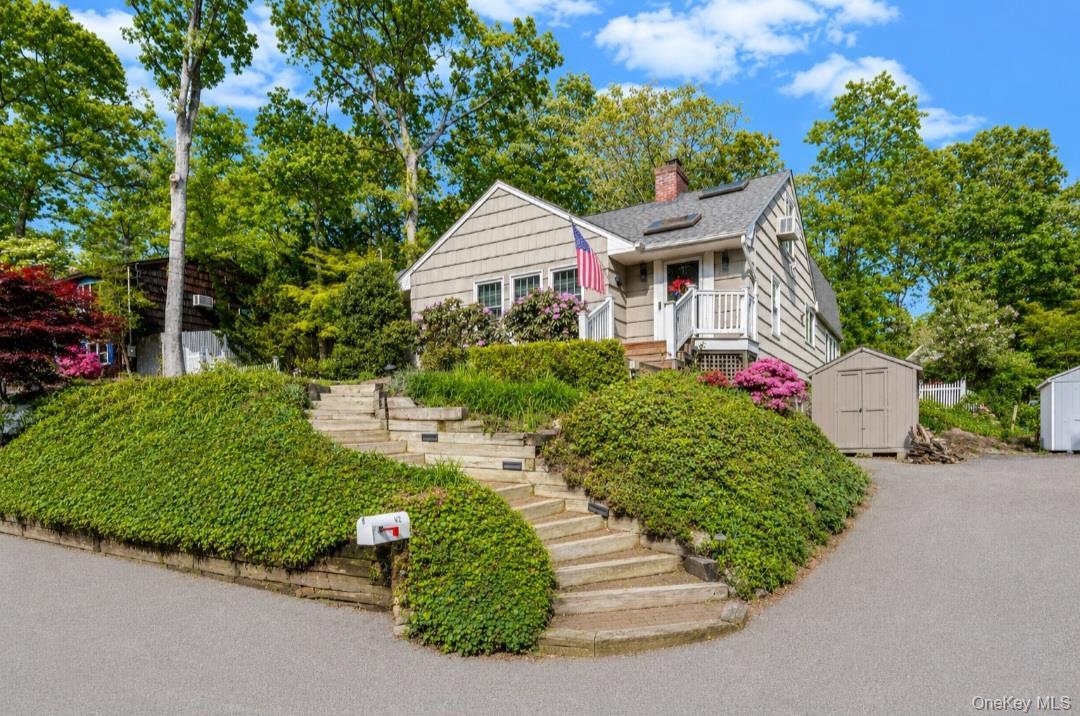 Shady Ln, Huntington, NY 11743