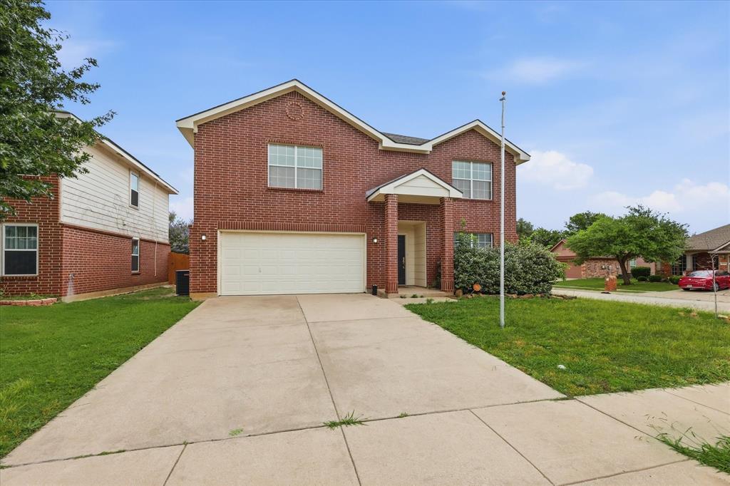 Thorn Hollow Dr, Fort Worth, TX 76244
