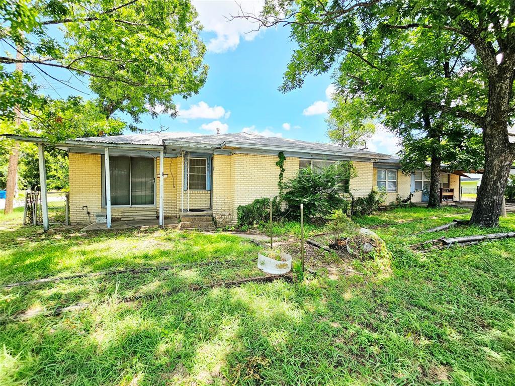 W Milam St, Mexia, TX 76667