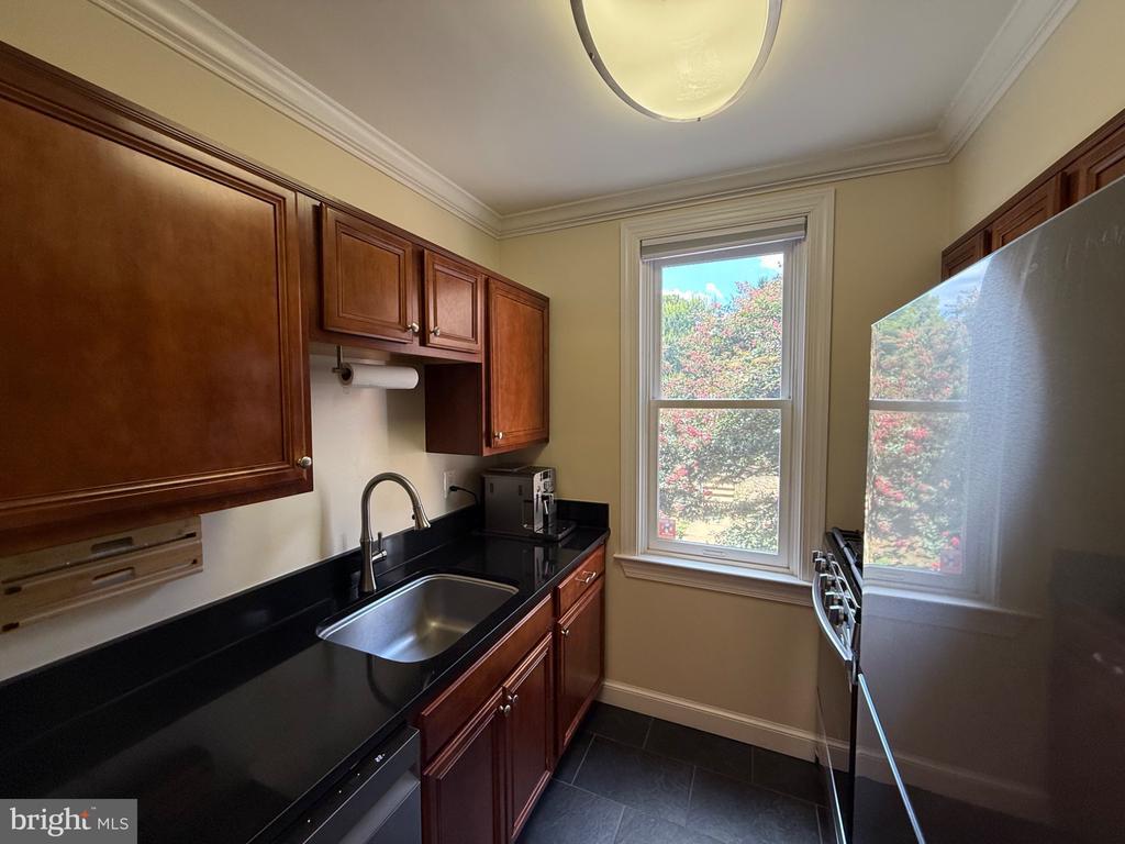 S Washington St, Alexandria, VA 22314
