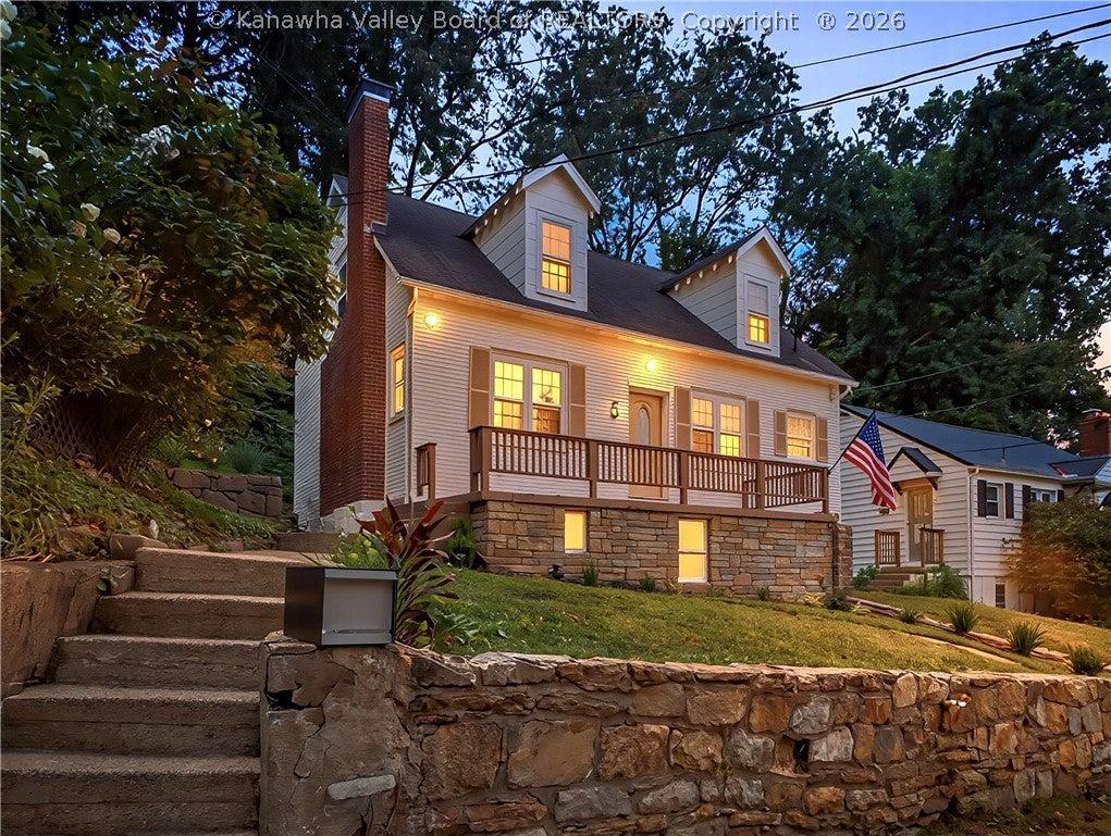 Estill Dr, Charleston, WV 25314