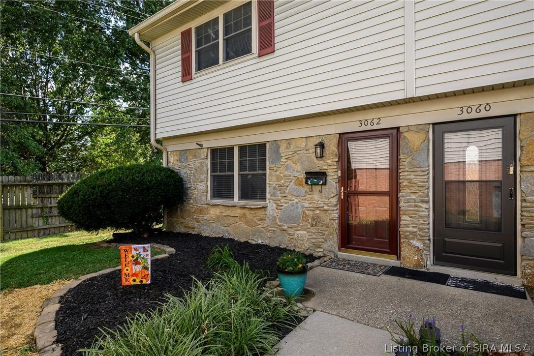 Wooded Way, Jeffersonville, IN 47130