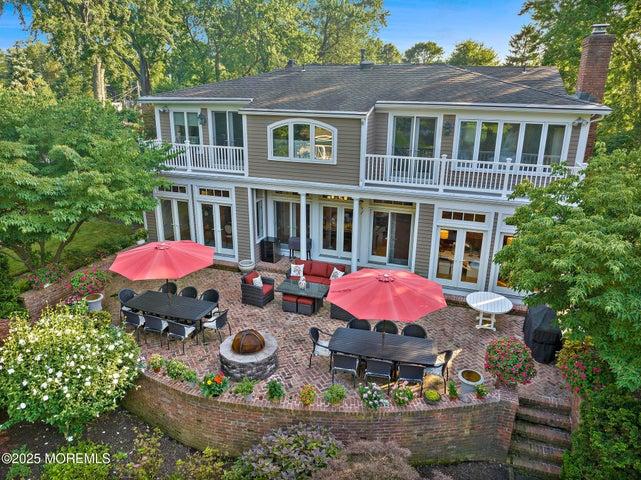 Oakes Rd, Rumson, NJ 07760