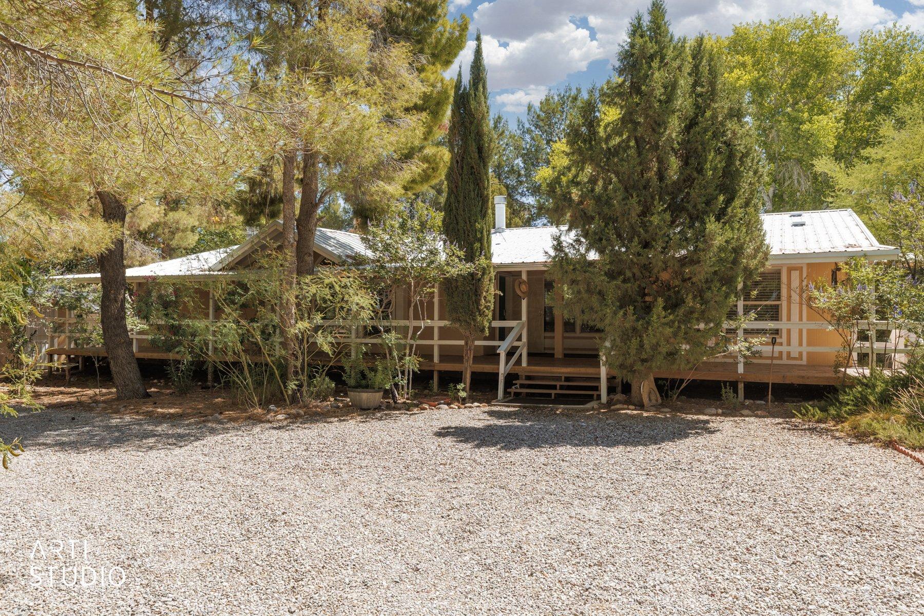 S Lake Mead Dr, Scenic, AZ 86432