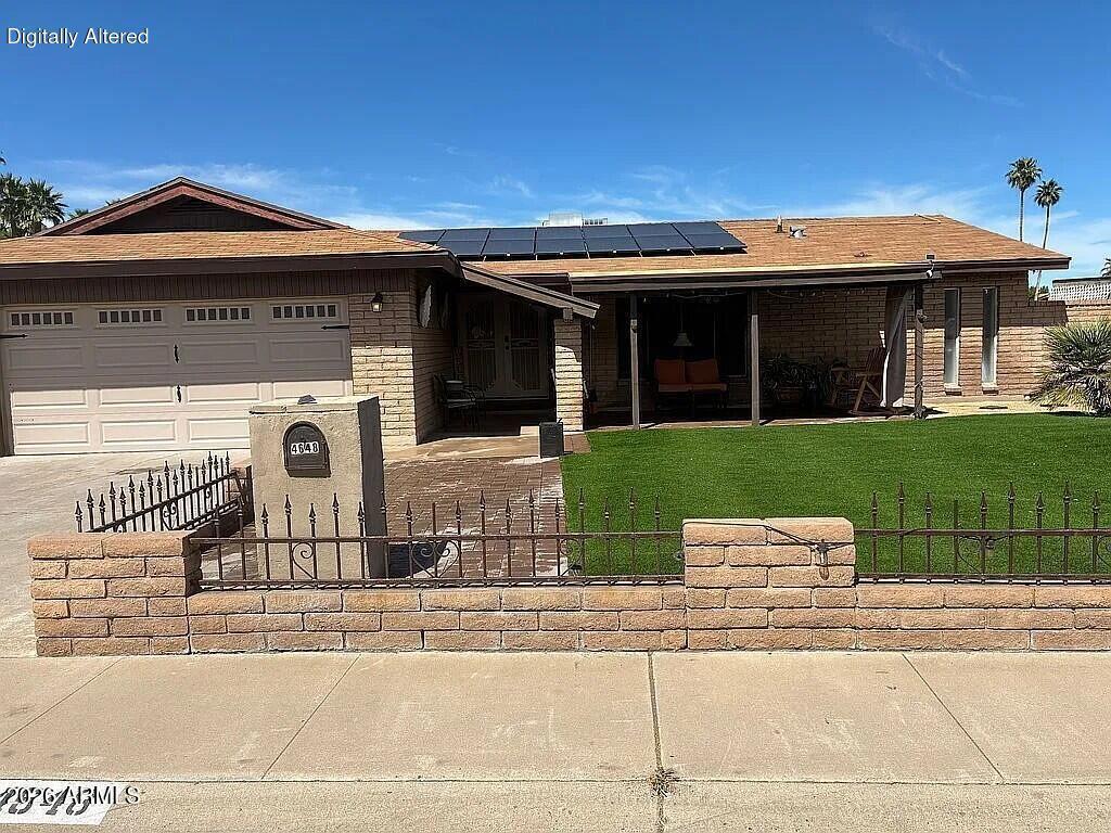 W Frier Dr, Glendale, AZ 85301