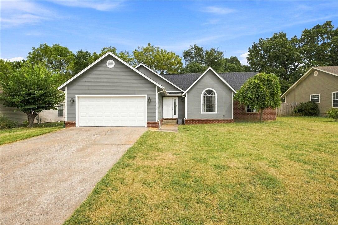 N Salem Rd, Fayetteville, AR 72704