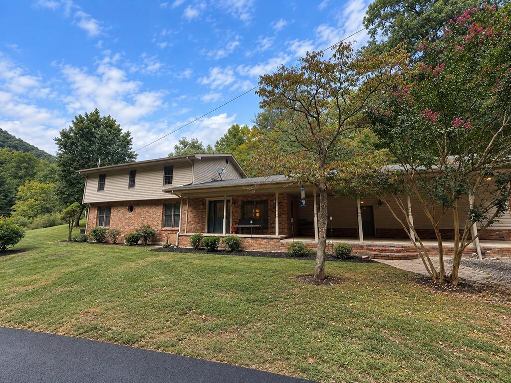 Abe Frk, Weeksbury, KY 41667