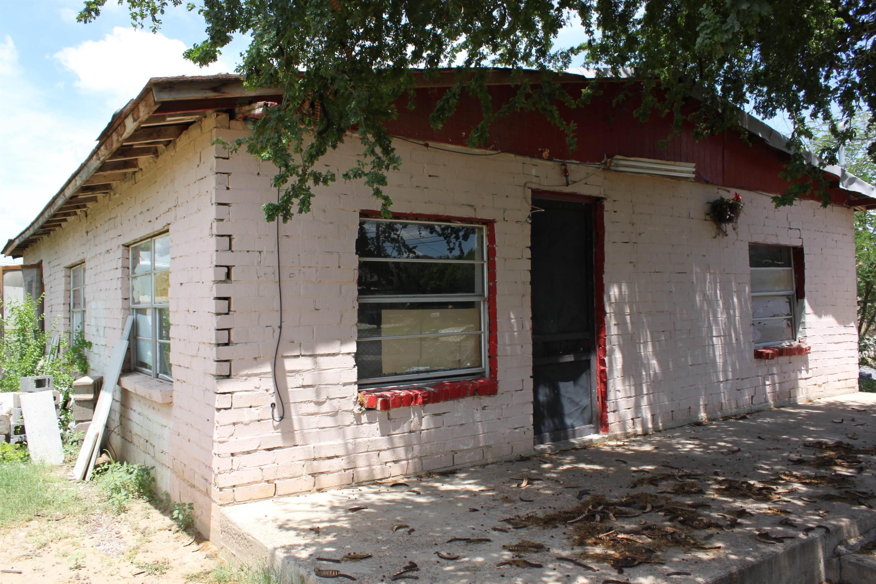 Lexington Ave, Laredo, TX 78041