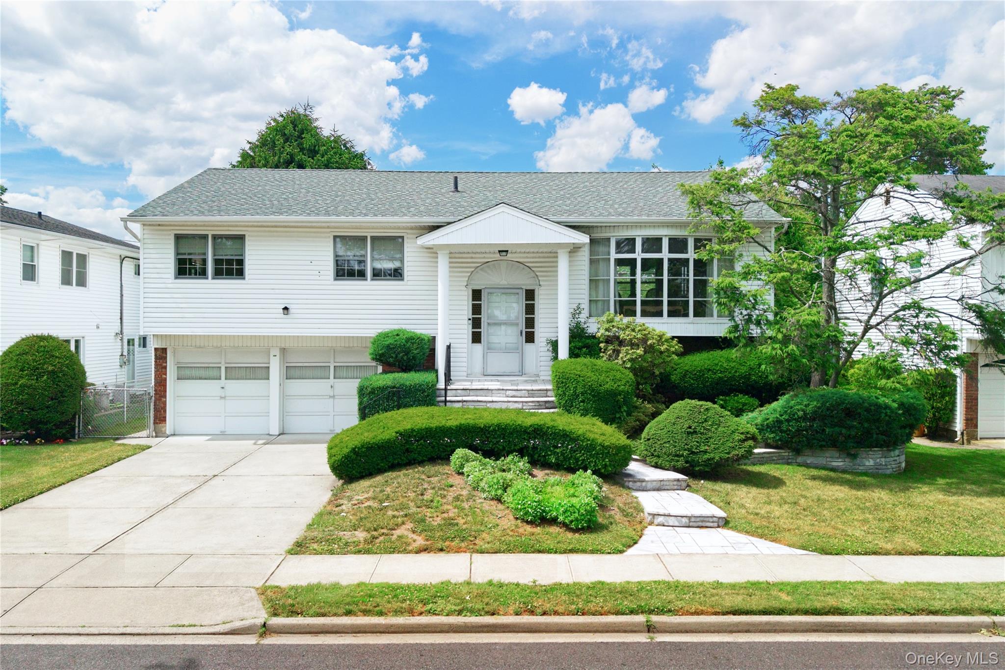 University St, Valley Stream, NY 11581