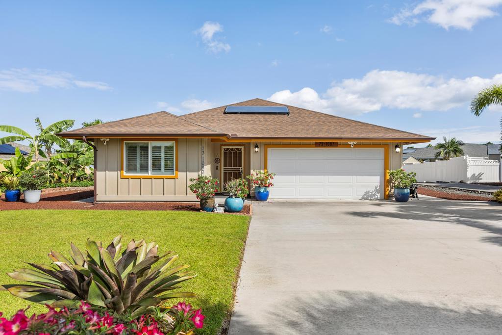 Kuuleialoha Cir, Kailua Kona, HI 96740