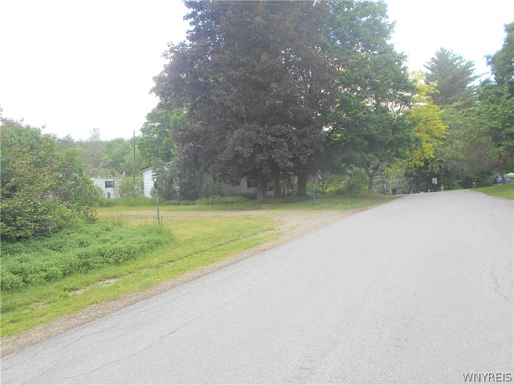 Sunset Dr, Delevan, NY 14042