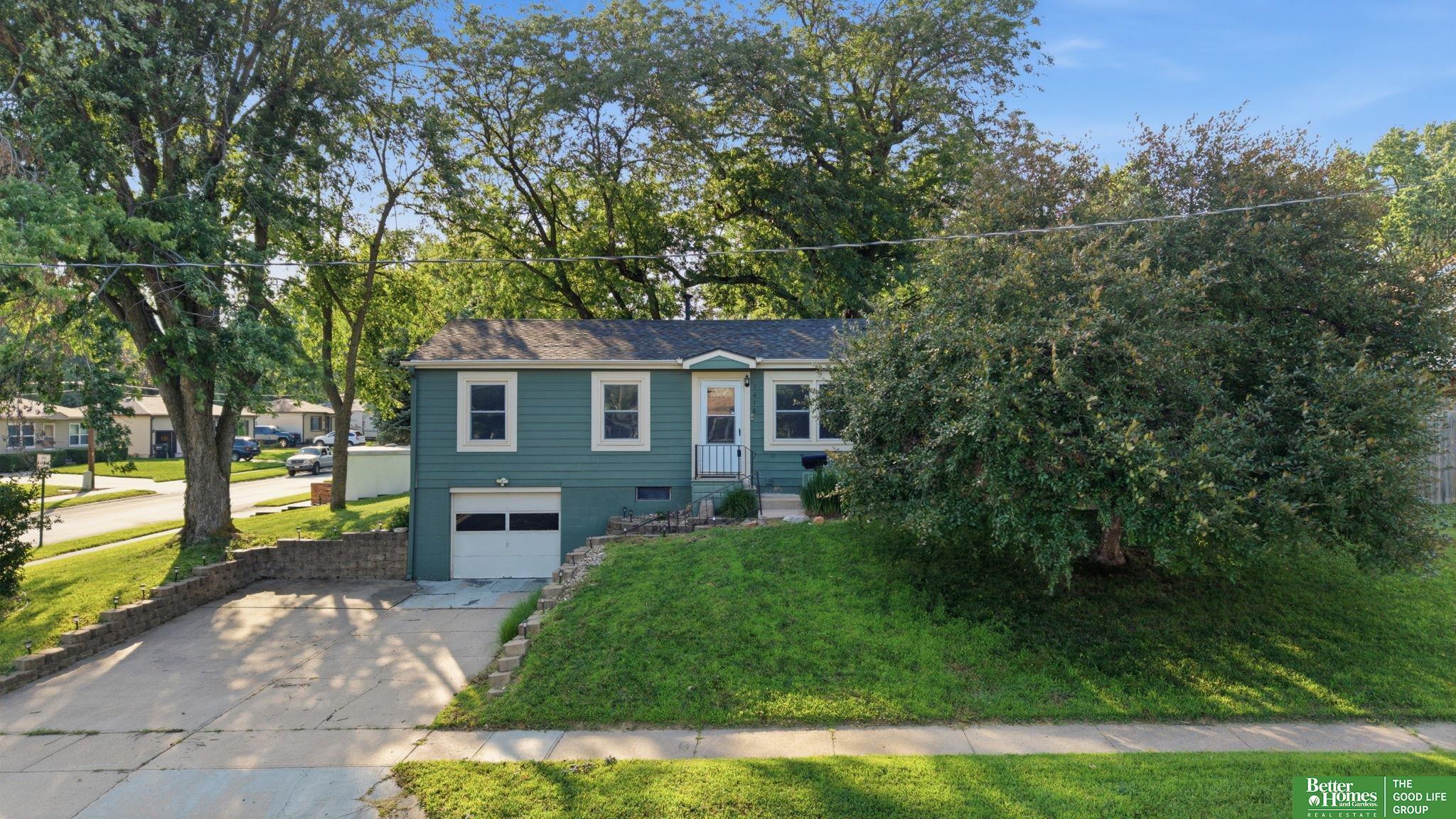 Frederick Ave, La Vista, NE 68128
