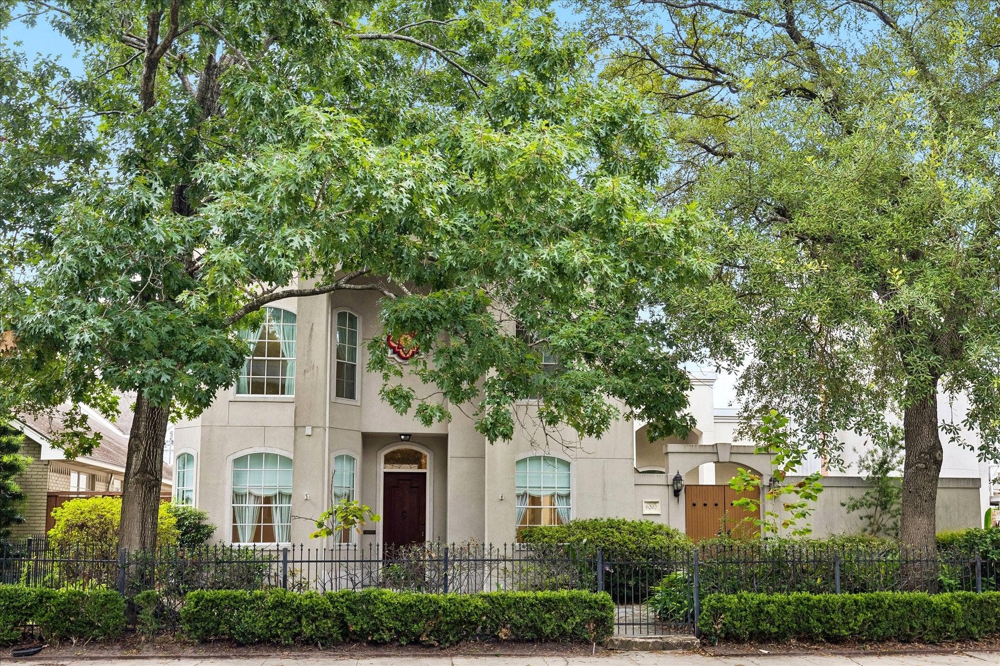 Pickens St, Houston, TX 77007