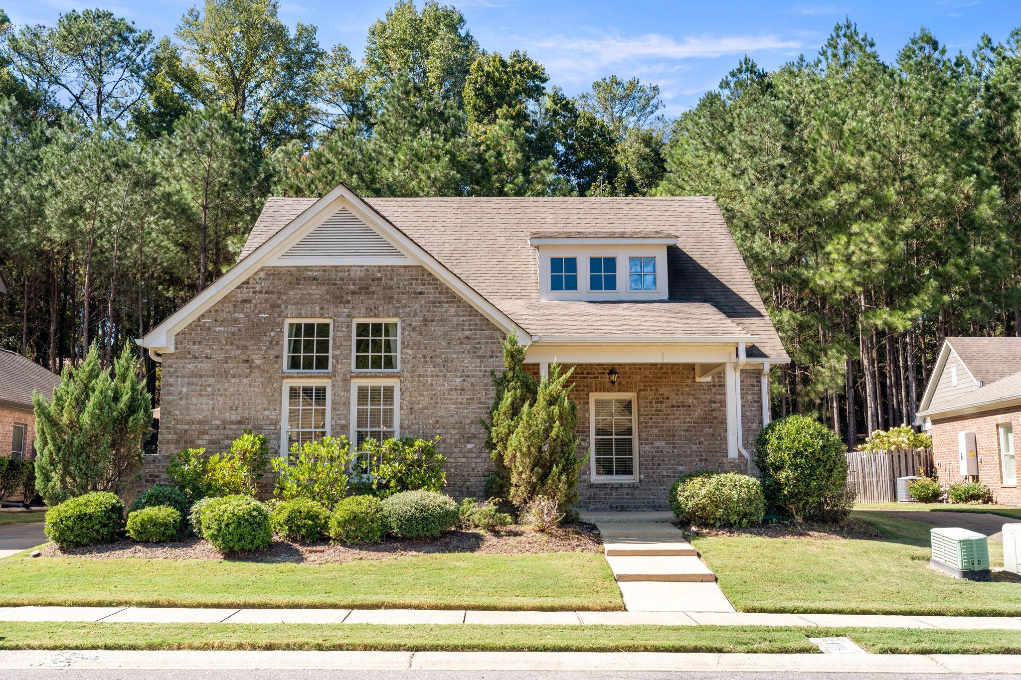 Creekside Dr, Hoover, AL 35244