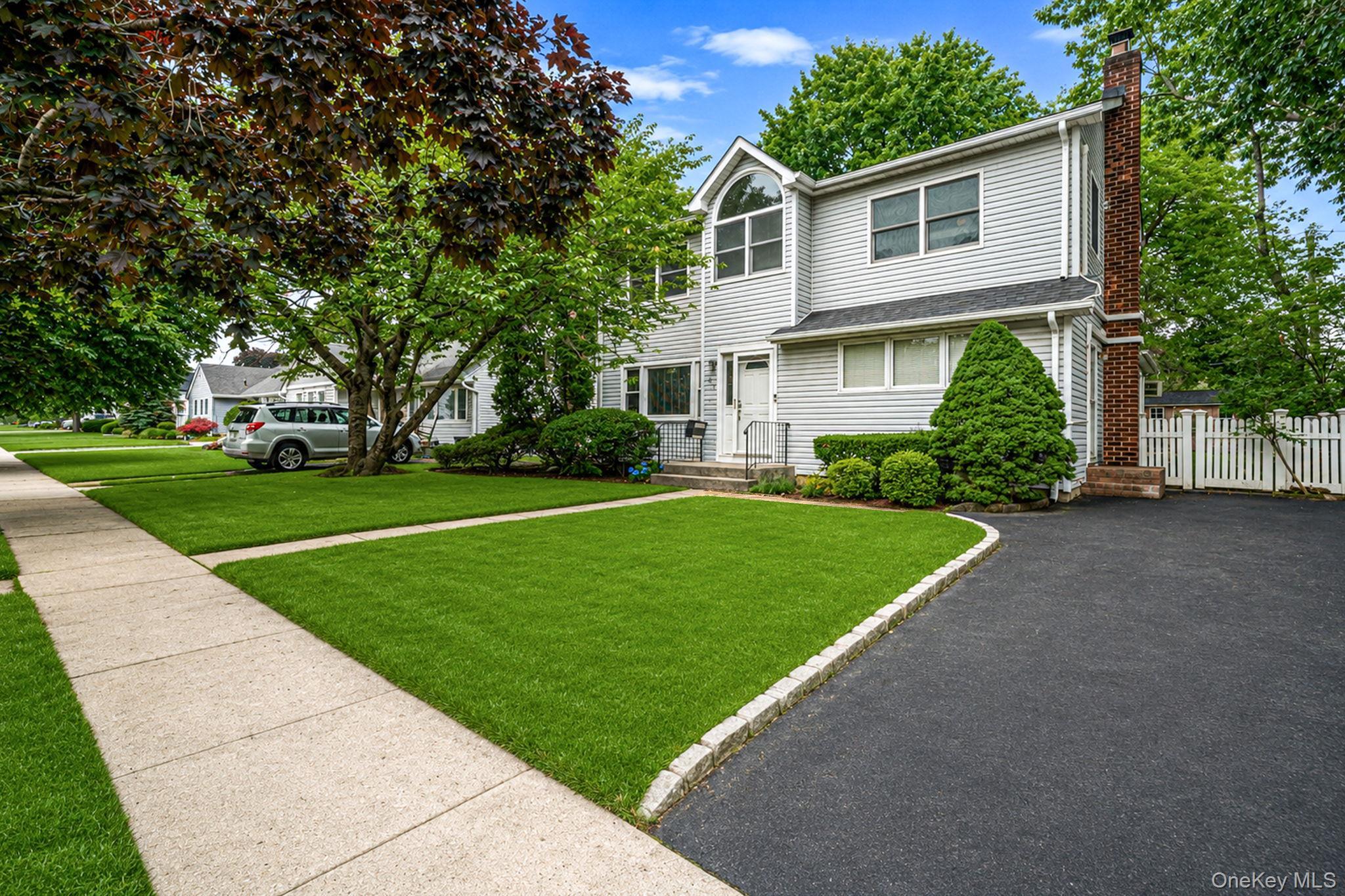 Fillmore Rd, East Meadow, NY 11554