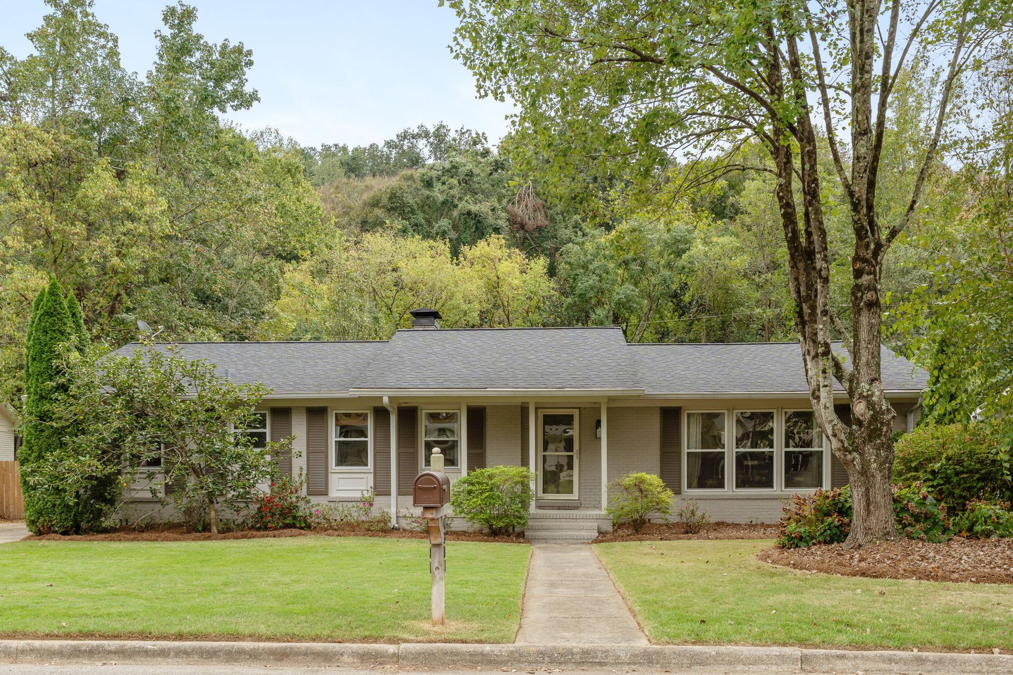 Mountaindale Rd, Birmingham, AL 35213