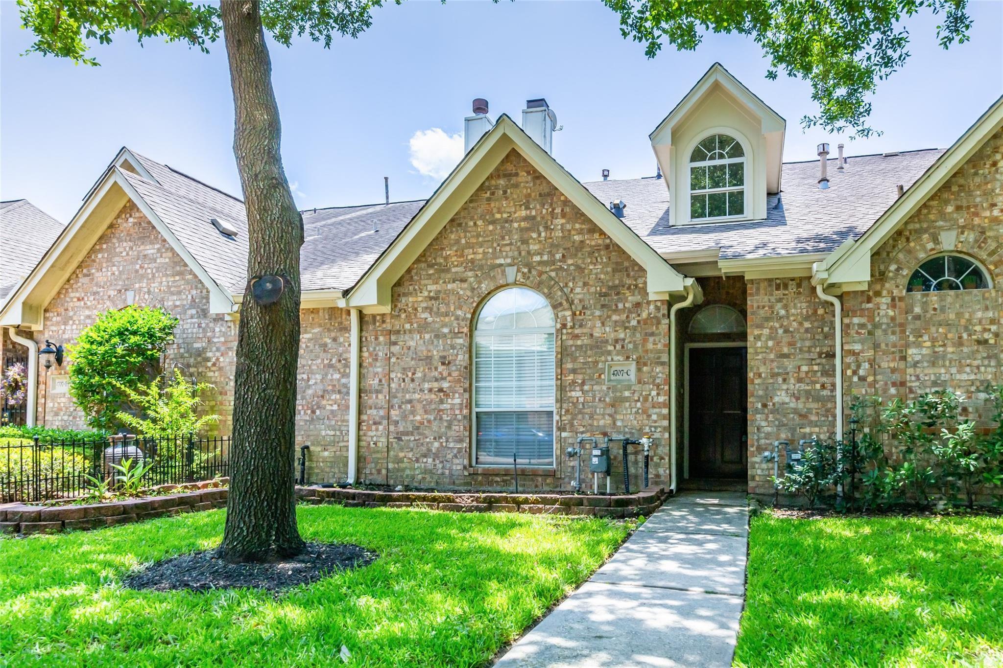 Cashel Cir, Houston, TX 77069