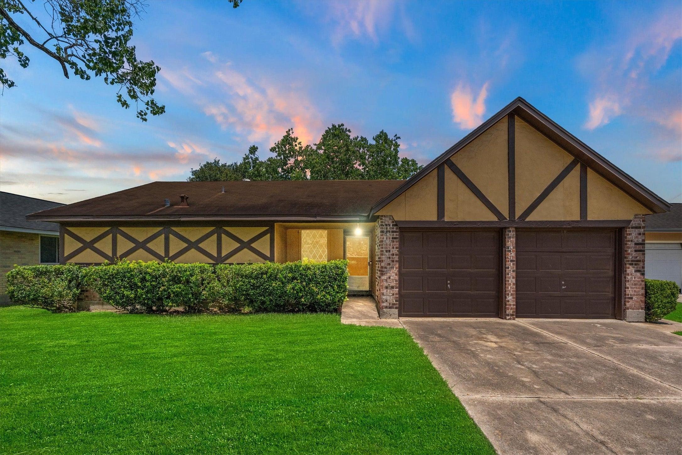 Woodwild Dr, Houston, TX 77038